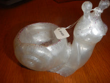 Acrylic Snail Plant Holder AK08