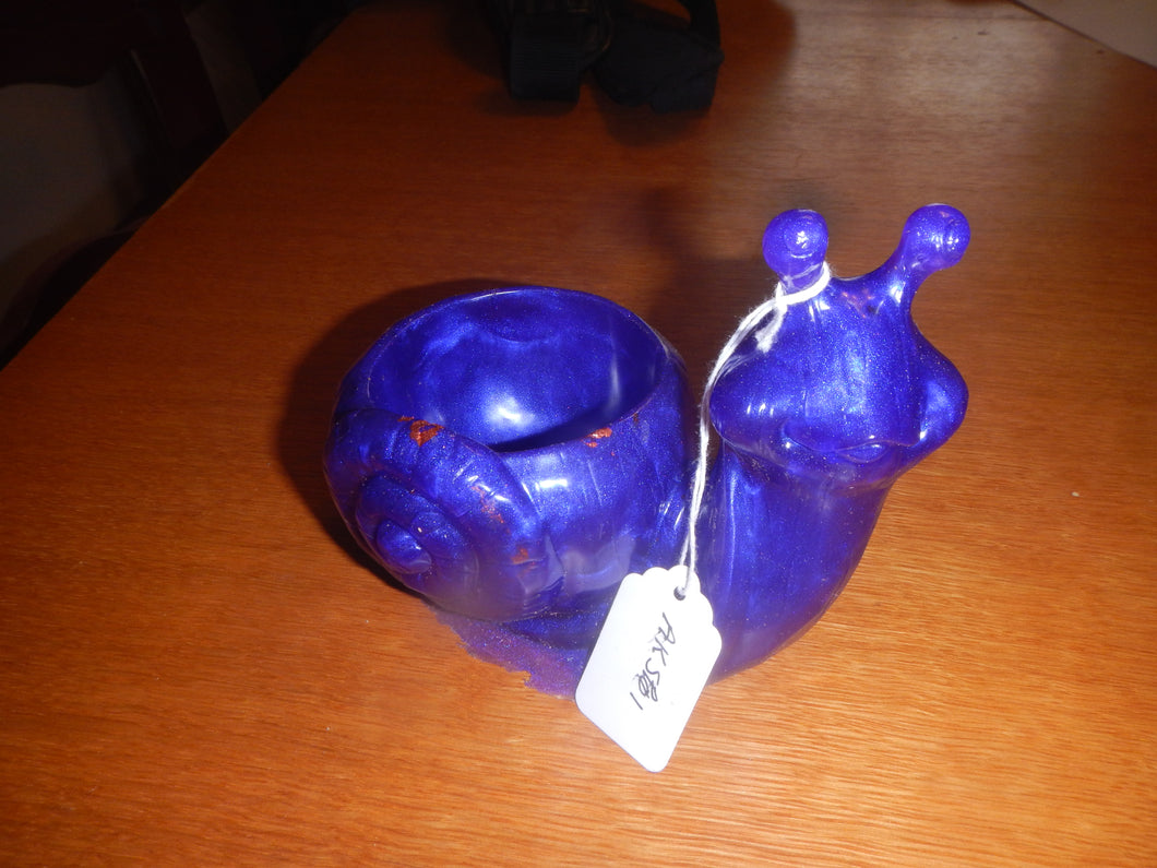 Acrylic Snail Planter AKSP01