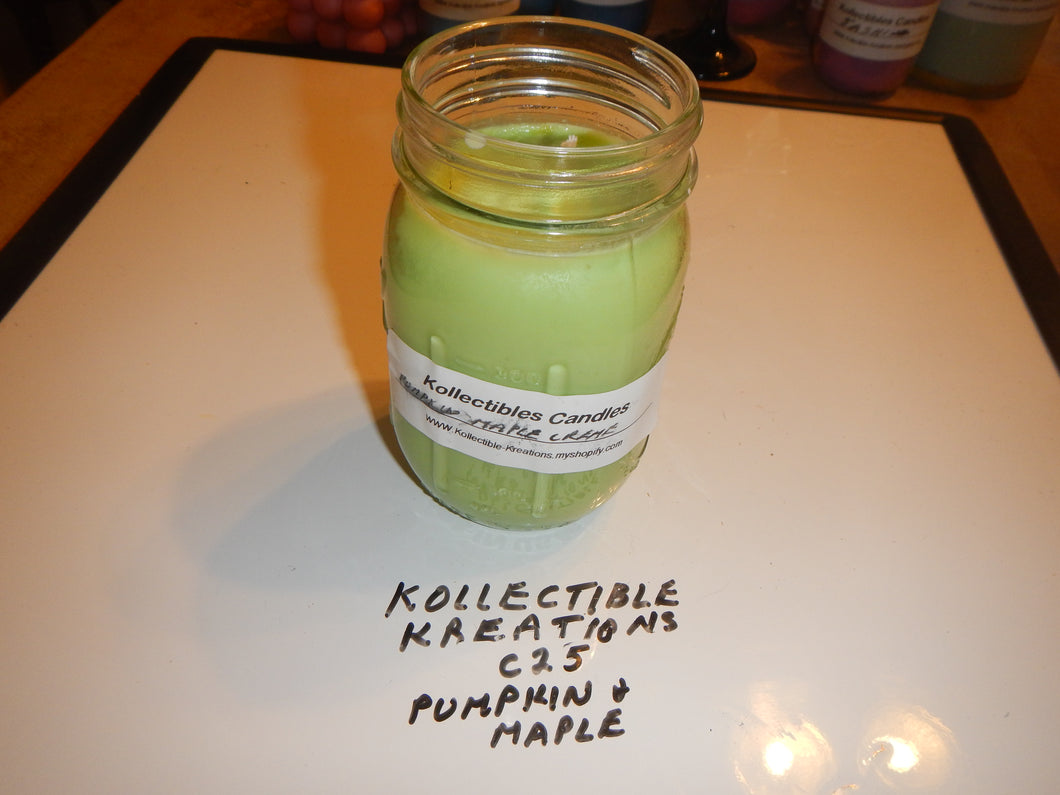 Candle Pumpkin Maple Creme C25
