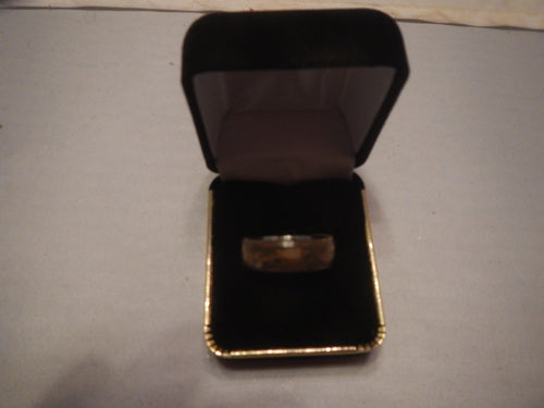 Corian Ring  size 9    R12